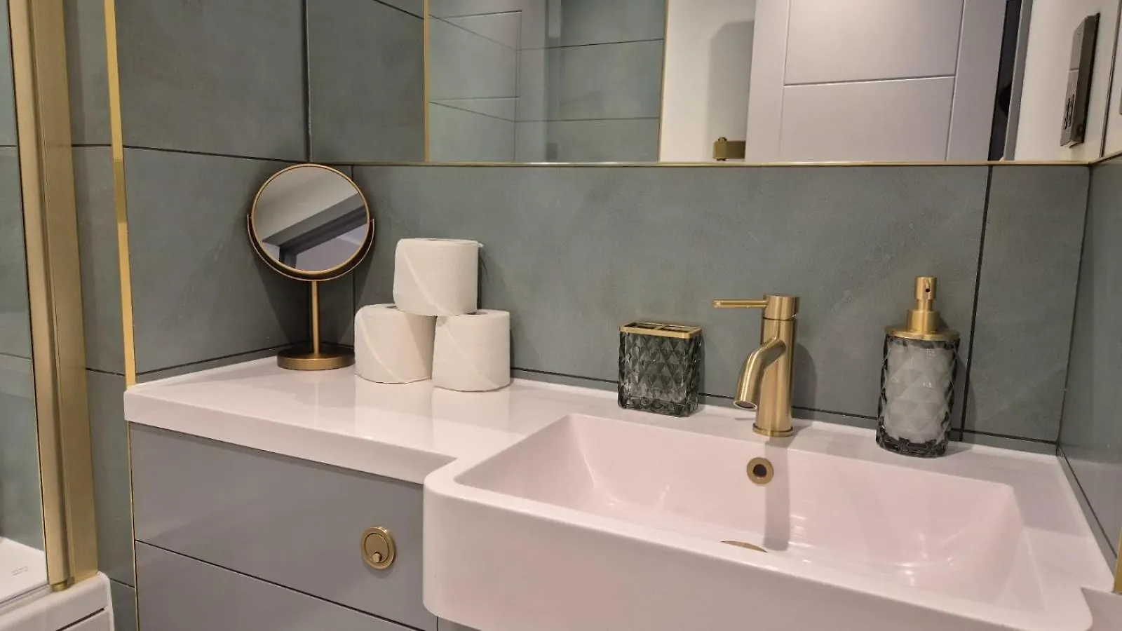 Apartament Holyrood Hidden Gem Edynburg 0*,